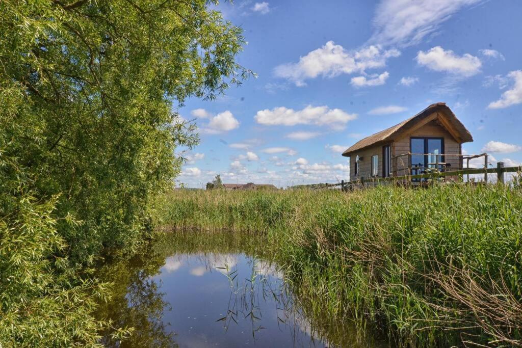 Tiny In De Polders Villa Zuienkerke Luaran gambar